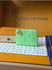 Picture of Louis Vuitton Wallets _SKUfw241223694fw